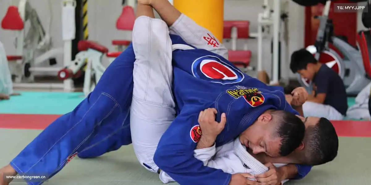 <strong>永久免费看片的软件入口</strong>以品质铸就影视经典，用镜头留存时光里的珍贵记忆⏳